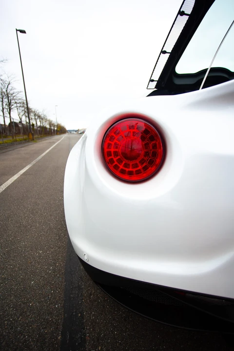 2018 Alfa Romeo 4C Coupe - Image 13 of 31
