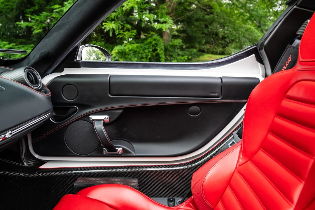 2018 Alfa Romeo 4C Spider - Image 30 of 31