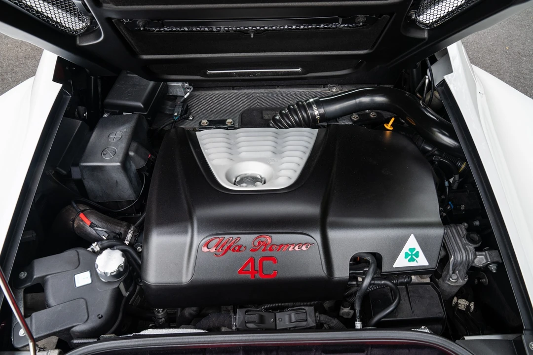 2018 Alfa Romeo 4C Spider - Image 25 of 31