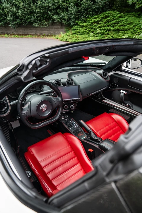 2018 Alfa Romeo 4C Spider - Image 31 of 31