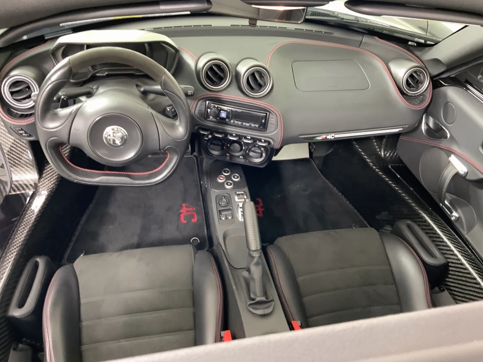 2018 Alfa Romeo 4C Spider - Image 22 of 30
