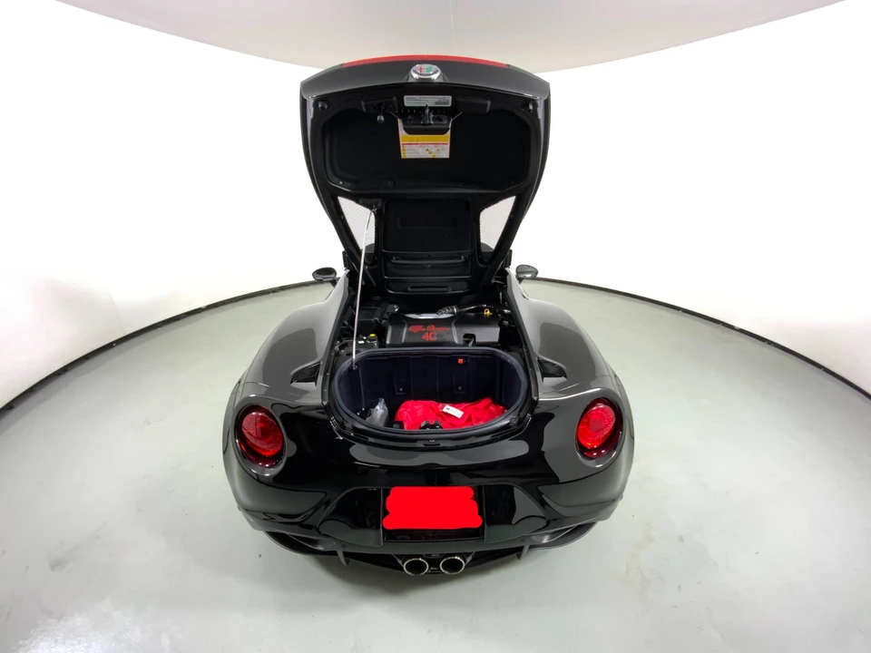 2018 Alfa Romeo 4C Spider - Image 7 of 30