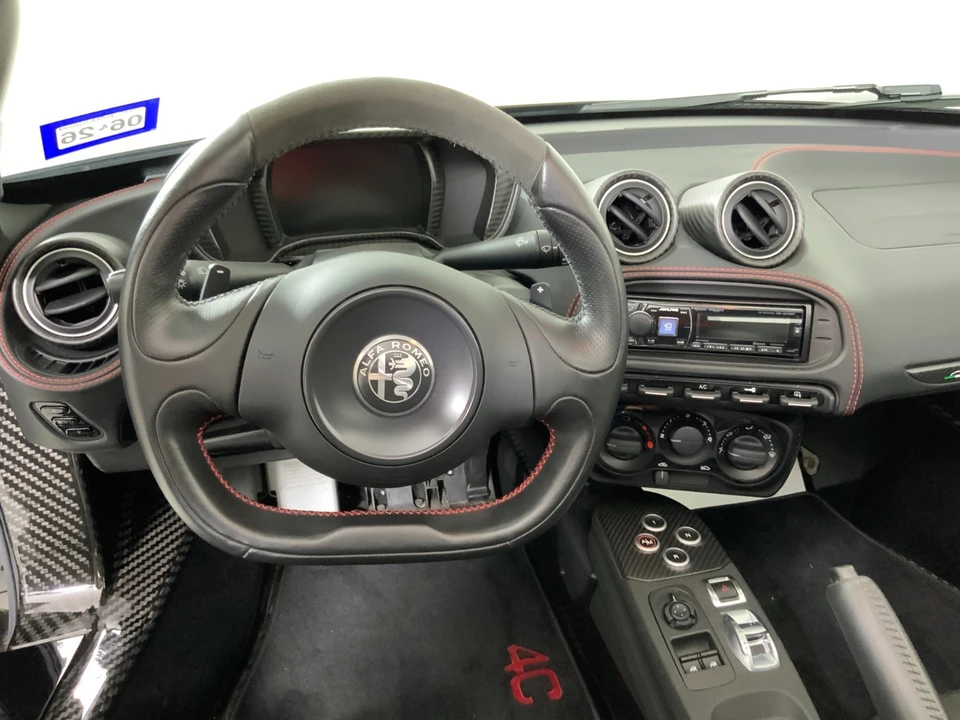 2018 Alfa Romeo 4C Spider - Image 23 of 30