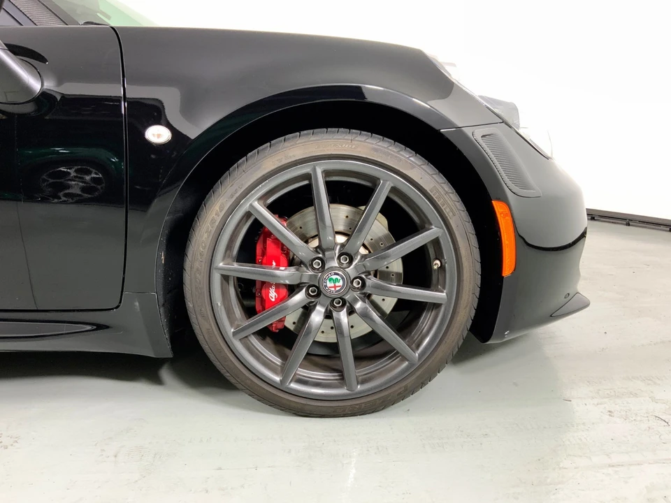 2018 Alfa Romeo 4C Spider - Image 15 of 30
