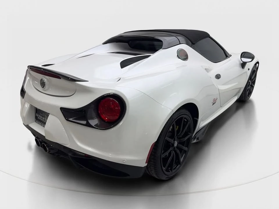 2018 Alfa Romeo 4C Spider - Image 5 of 19