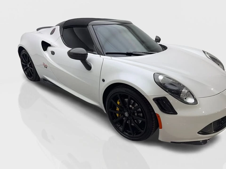2018 Alfa Romeo 4C Spider - Image 11 of 19