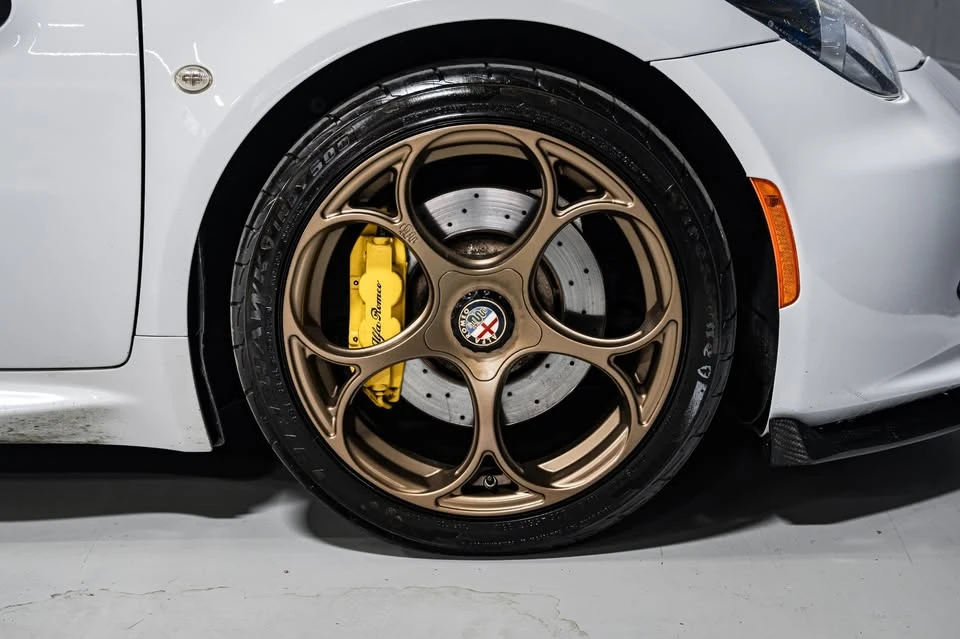 2018 Alfa Romeo 4C Spider - Image 8 of 17