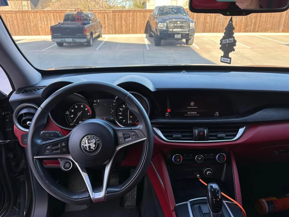 2018 Alfa Romeo 4C Spider - Image 10 of 14
