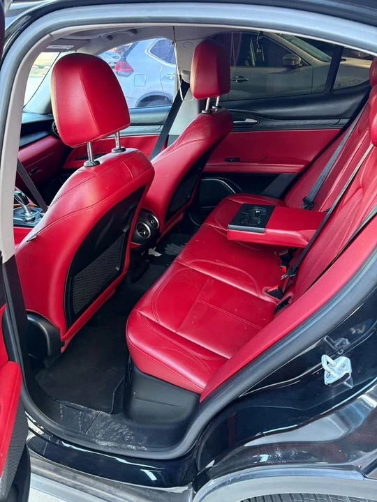 2018 Alfa Romeo 4C Spider - Image 11 of 14