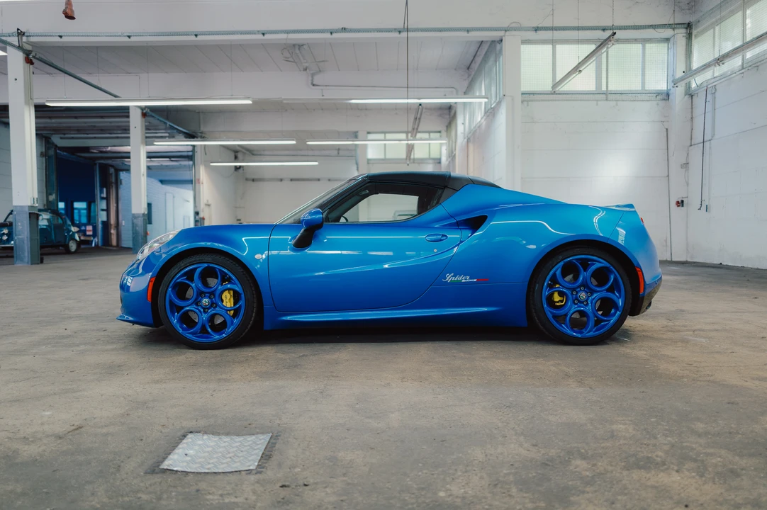 2018 Alfa Romeo 4C Spider - Image 8 of 31