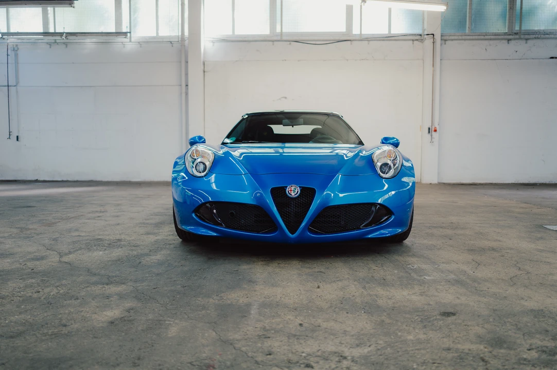 2018 Alfa Romeo 4C Spider - Image 10 of 31