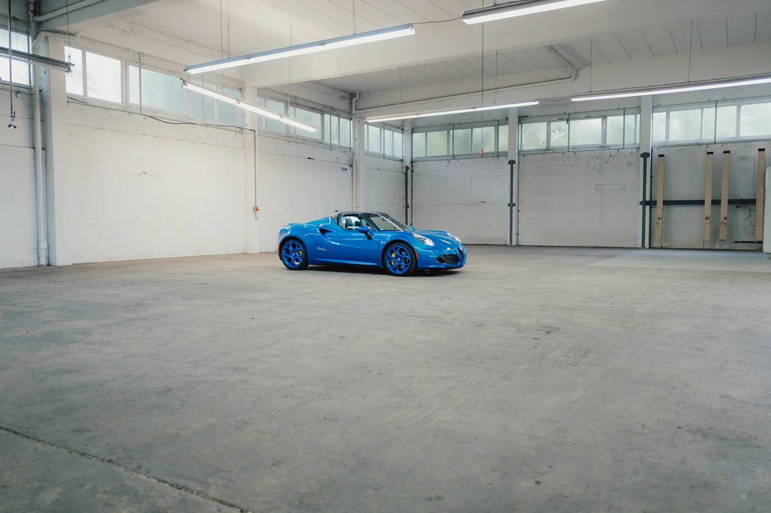 2018 Alfa Romeo 4C Spider - Image 24 of 31