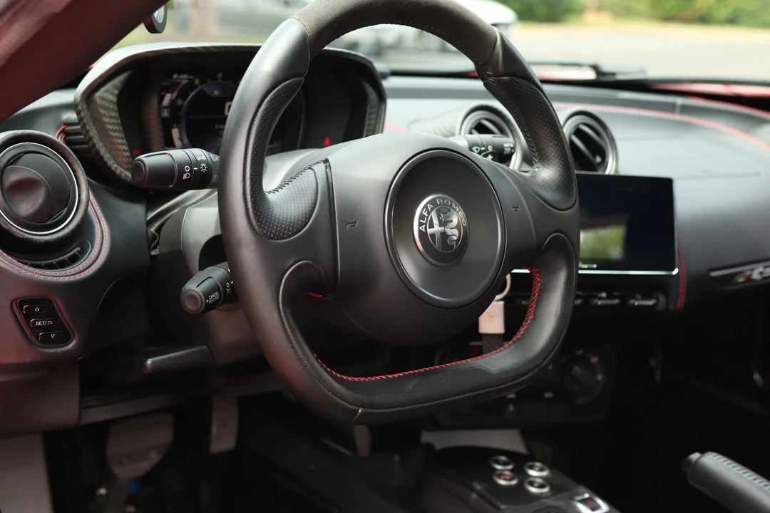 2018 Alfa Romeo 4C Spider - Image 22 of 31