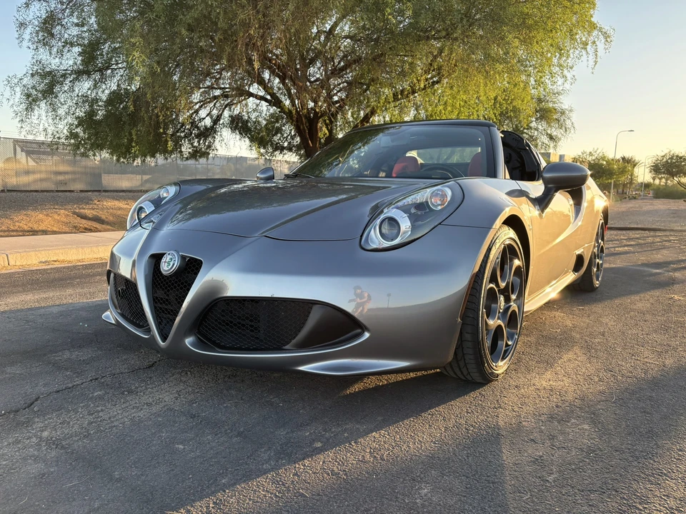2018 Alfa Romeo 4C Spider - Image 3 of 31