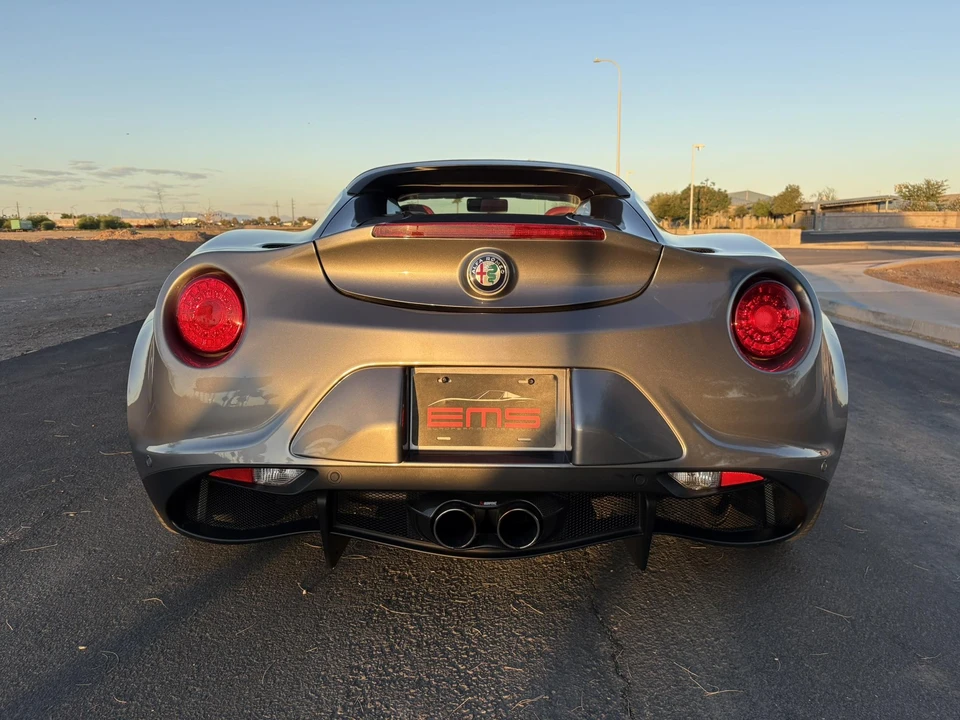 2018 Alfa Romeo 4C Spider - Image 12 of 31