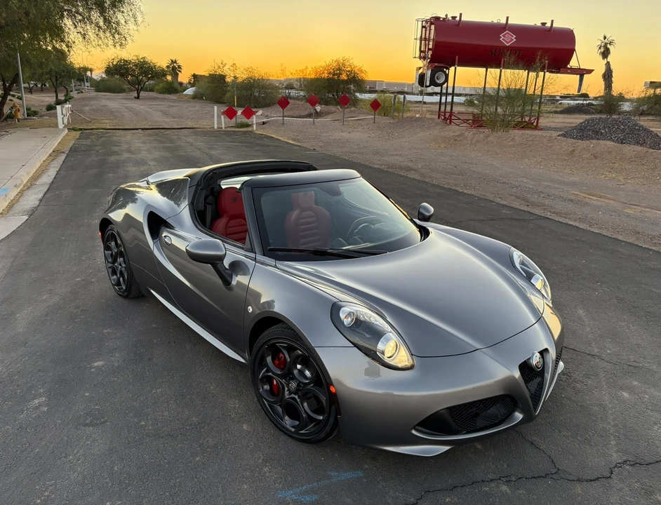 2018 Alfa Romeo 4C Spider - Image 30 of 31