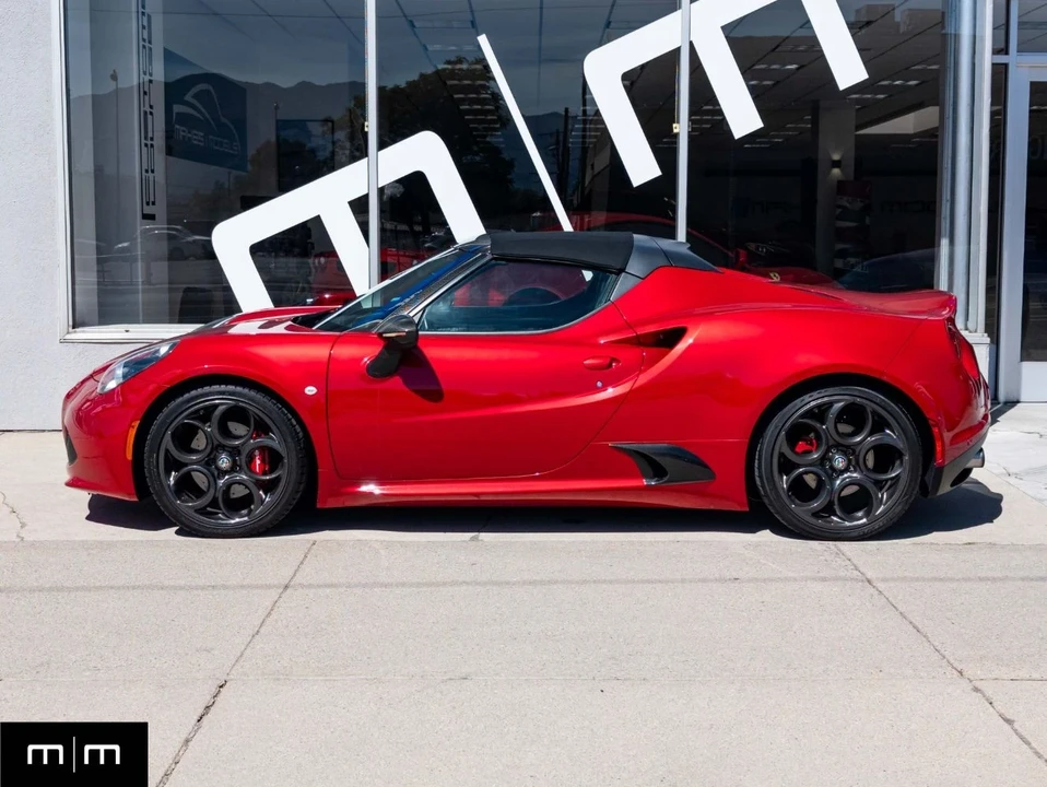 2018 Alfa Romeo 4C Spider - Image 2 of 21