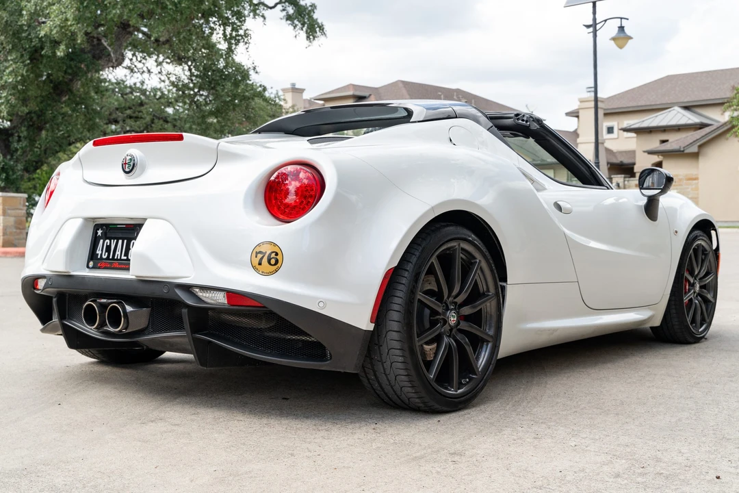 2018 Alfa Romeo 4C Spider - Image 4 of 31
