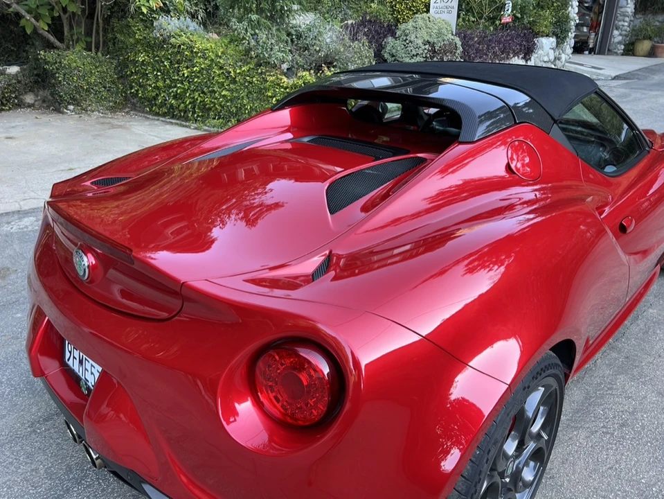 2018 Alfa Romeo 4C Spider - Image 25 of 31