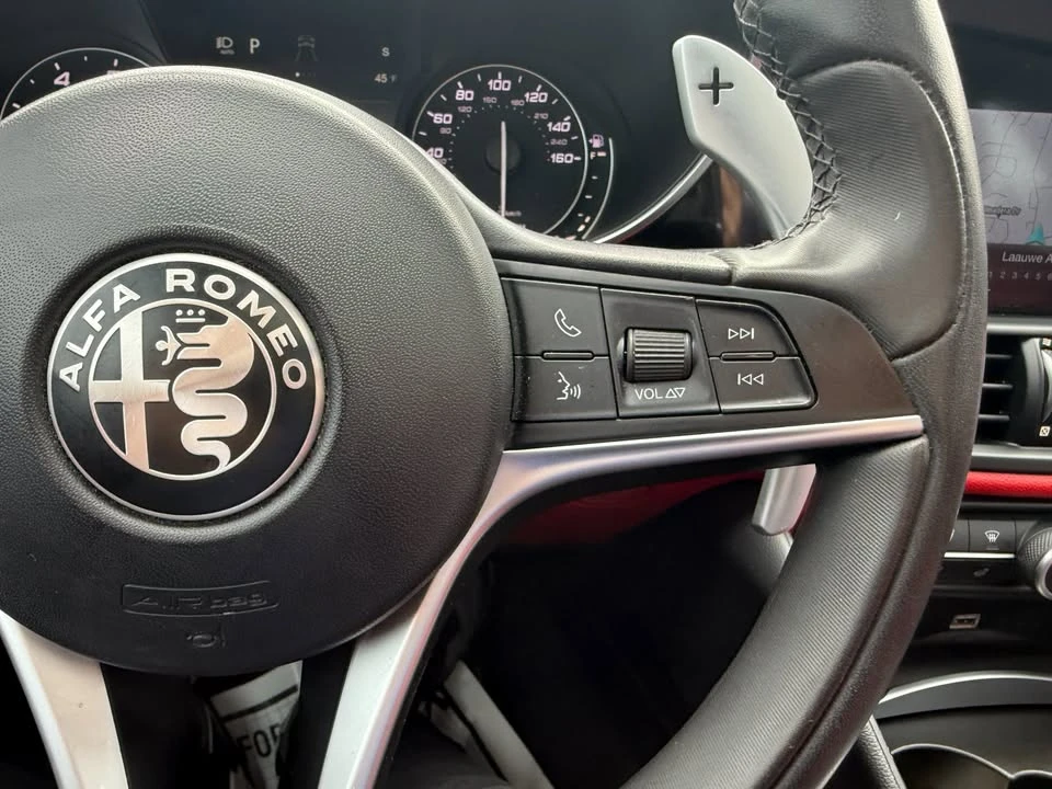 2018 Alfa Romeo Giulia - Image 20 of 20