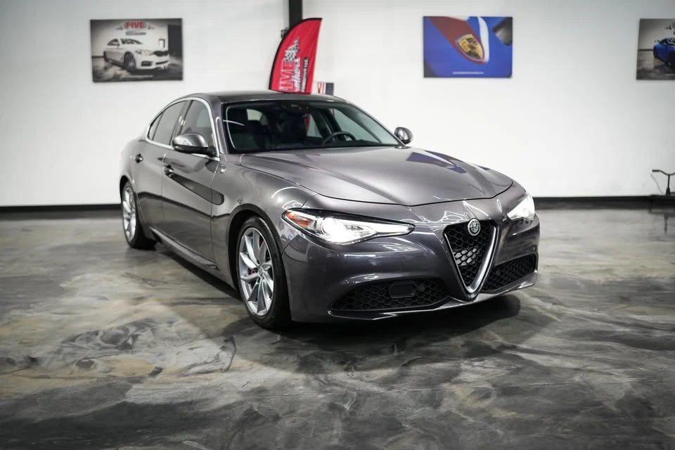 2018 Alfa Romeo Giulia - Image 4 of 18