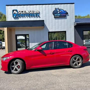 2018 Alfa Romeo Giulia Ti Q4 AWD