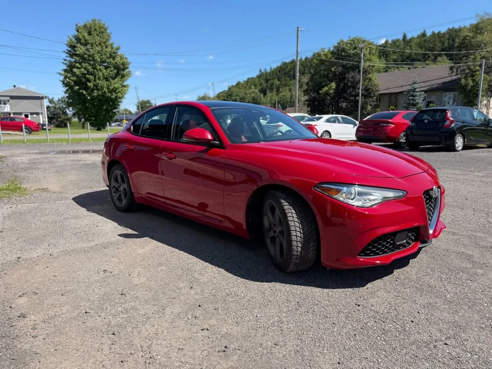 2018 Alfa Romeo Giulia - Image 4 of 15