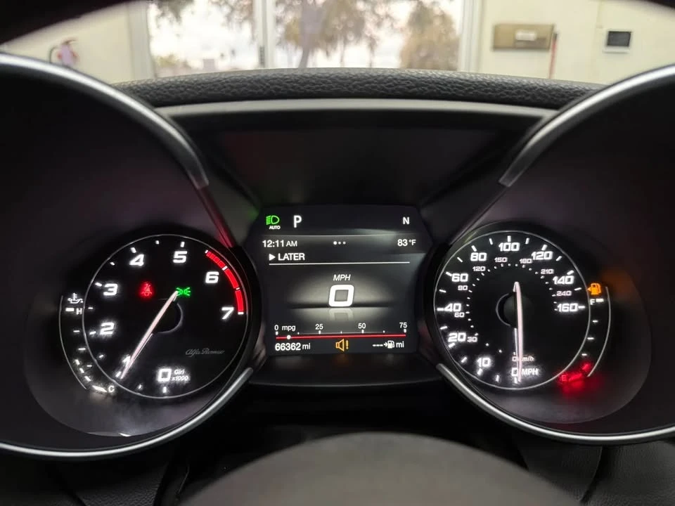2018 Alfa Romeo Giulia - Image 18 of 20