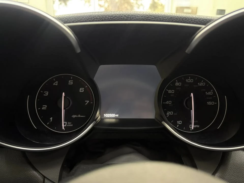 2018 Alfa Romeo Giulia - Image 18 of 20