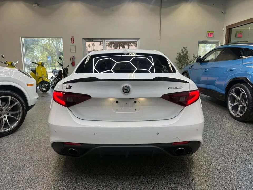 2018 Alfa Romeo Giulia - Image 5 of 20