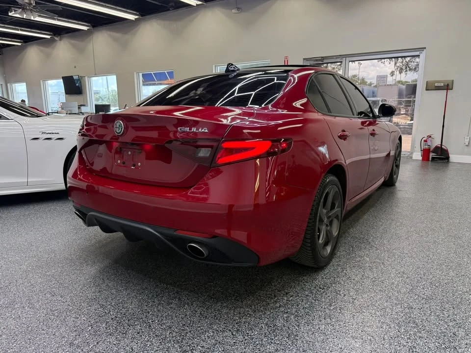 2018 Alfa Romeo Giulia - Image 6 of 20