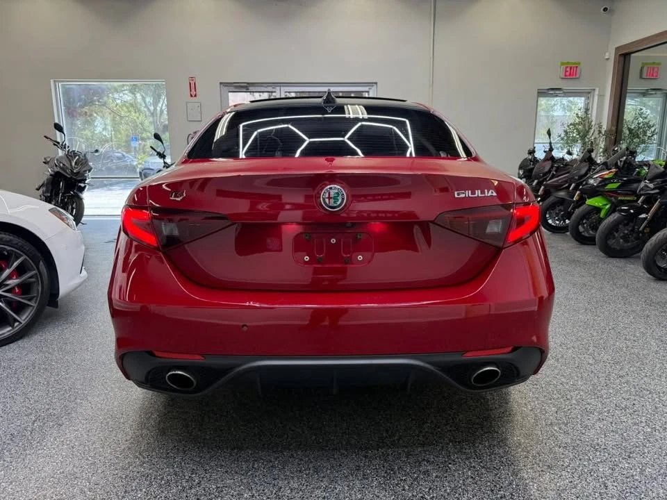 2018 Alfa Romeo Giulia - Image 3 of 19