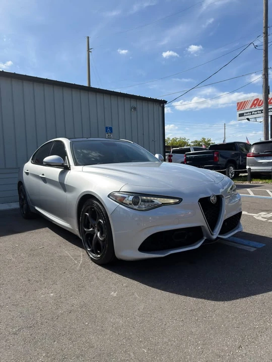 2018 Alfa Romeo Giulia - Image 3 of 20