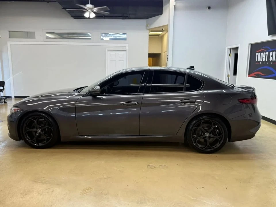 2018 Alfa Romeo Giulia - Image 4 of 16