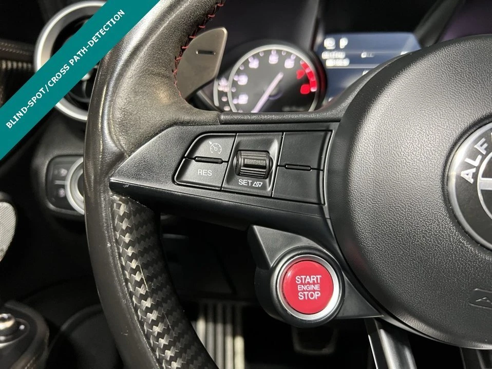 2018 Alfa Romeo Giulia - Image 11 of 20
