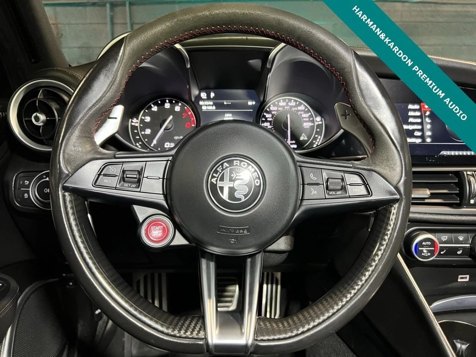 2018 Alfa Romeo Giulia - Image 10 of 20