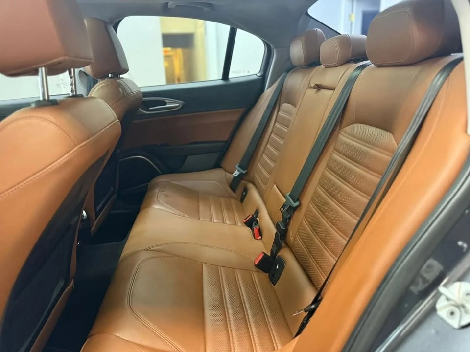 2018 Alfa Romeo Giulia - Image 8 of 16