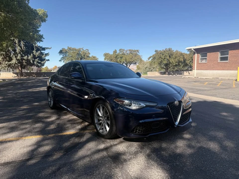 2018 Alfa Romeo Giulia - Image 7 of 11