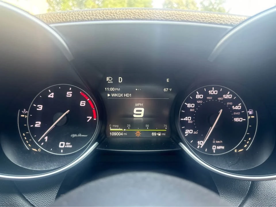 2018 Alfa Romeo Giulia - Image 10 of 10