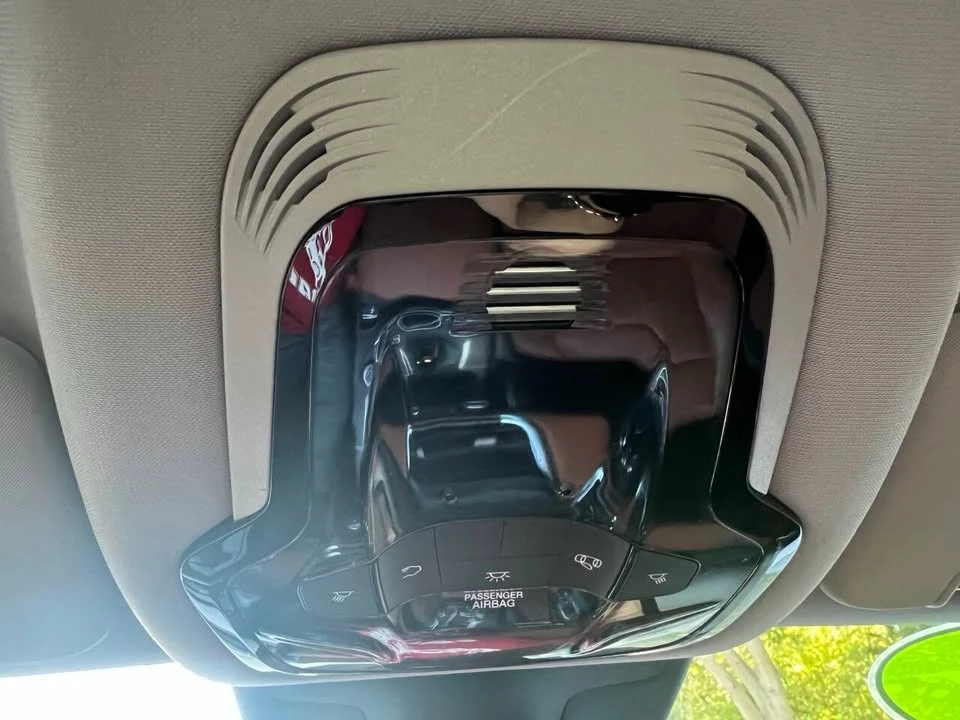 2018 Alfa Romeo Giulia - Image 17 of 20