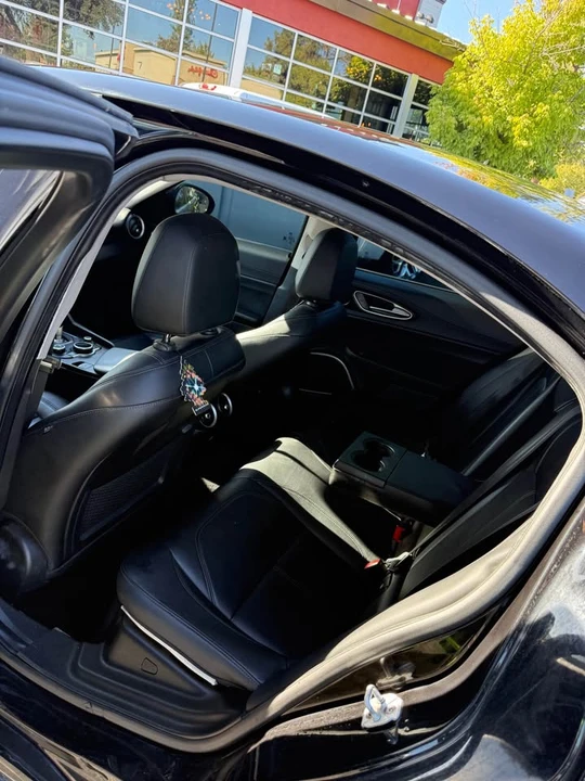 2018 Alfa Romeo Giulia - Image 5 of 6
