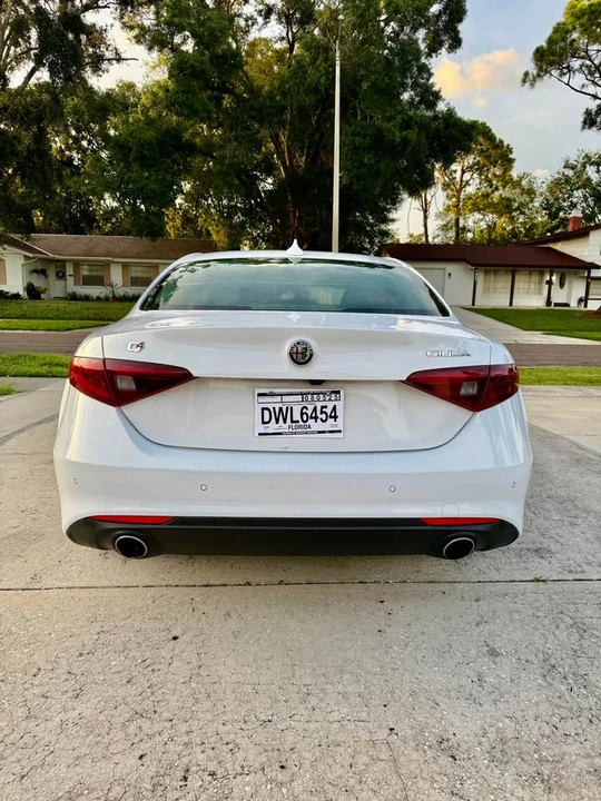 2018 Alfa Romeo Giulia - Image 2 of 13