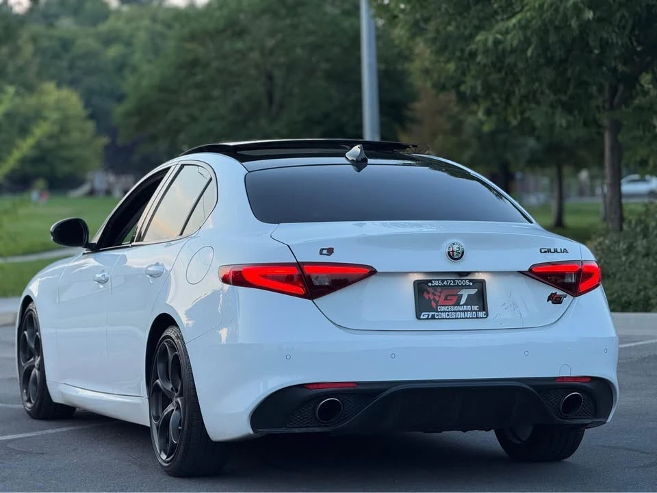 2018 Alfa Romeo Giulia - Image 7 of 16