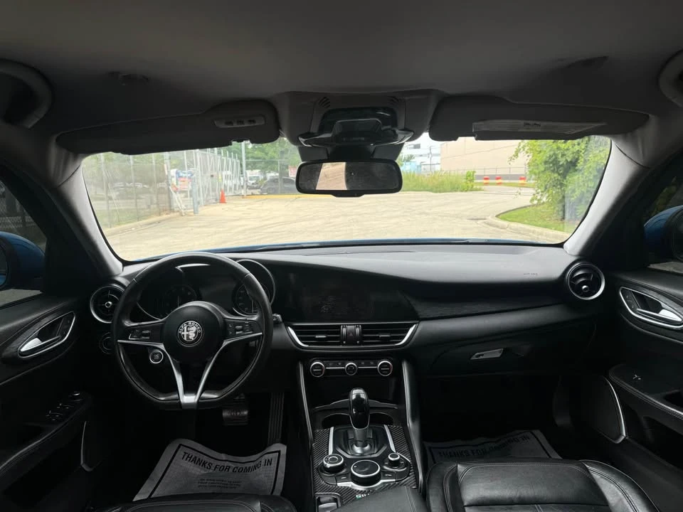 2018 Alfa Romeo Giulia - Image 8 of 10