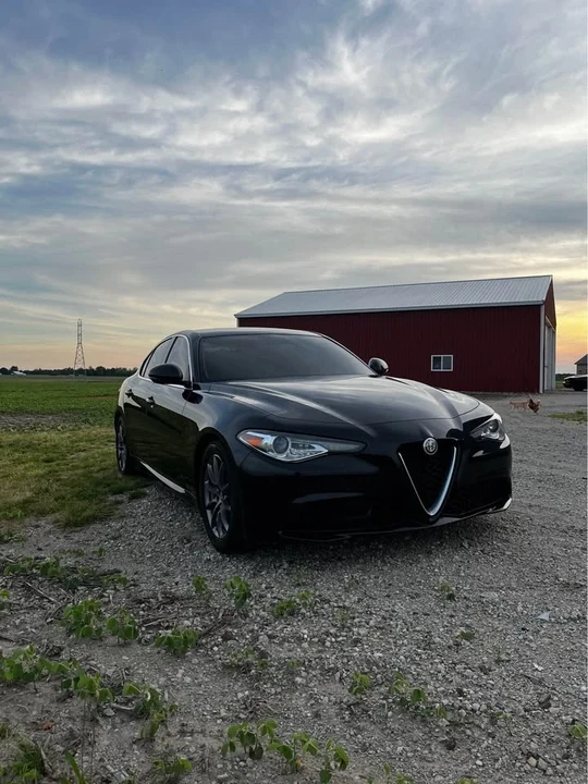 2018 Alfa Romeo Giulia - Image 3 of 11