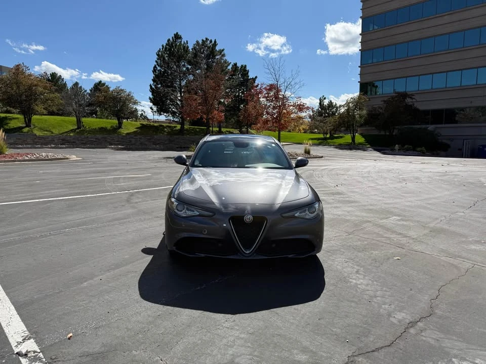 2018 Alfa Romeo Giulia - Image 8 of 20