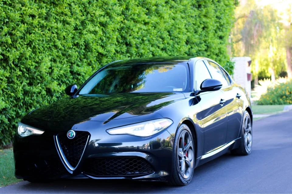 2018 Alfa Romeo Giulia - Image 2 of 19