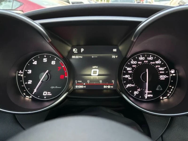2018 Alfa Romeo Giulia - Image 10 of 19