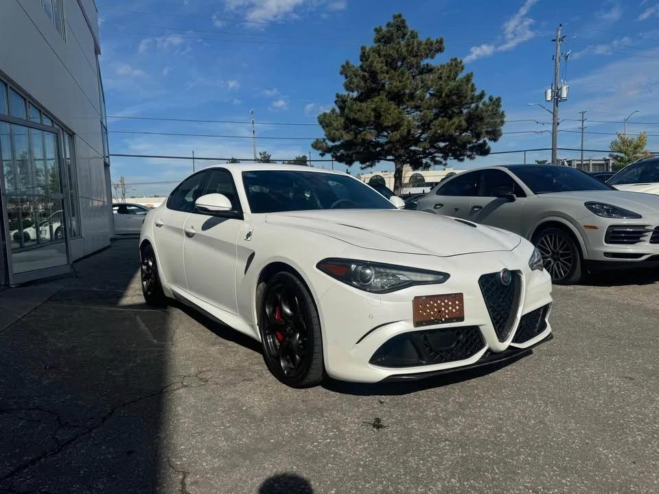 2018 Alfa Romeo Giulia - Image 6 of 14