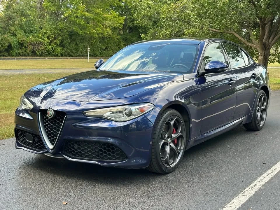 2018 Alfa Romeo Giulia - Image 2 of 19